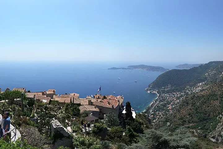 nat monaco riviera eze 720